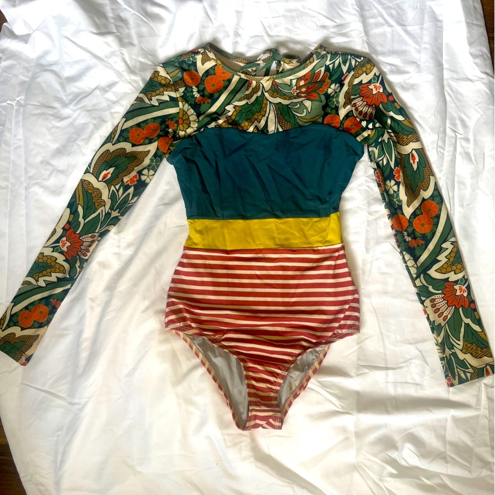 USED Seea Hermosa One Piece Size M